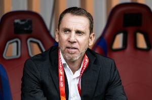 马德兴：张玉宁、吴少聪、蒋圣龙缺席国足合练，久帅强调控球